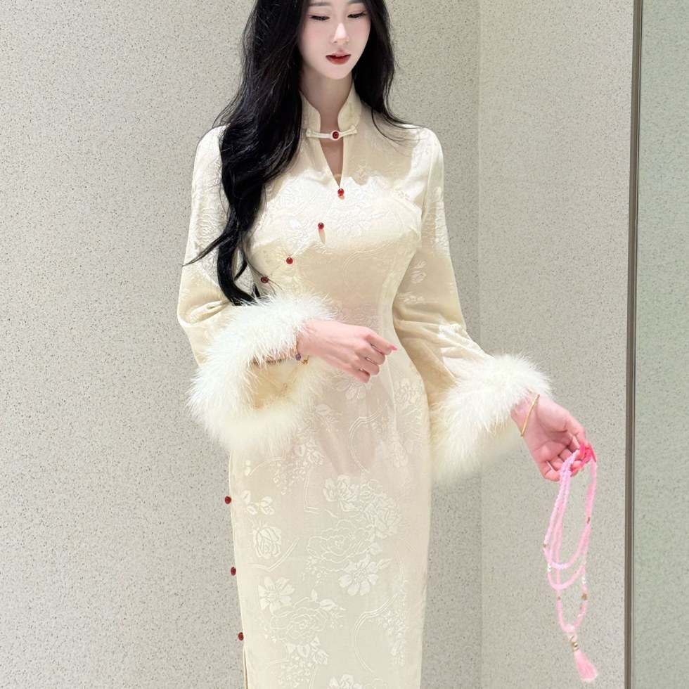 淡极生艳厚款显瘦秋冬款