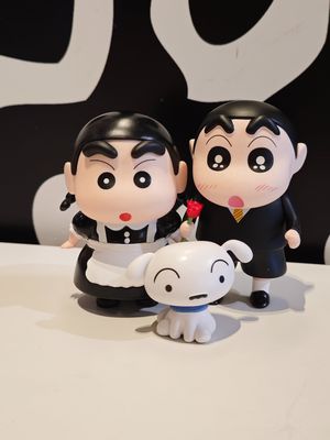 优质蜡笔小新女仆小新玫瑰小新加油小新手办女生生日礼物桌面摆件