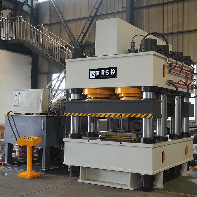 3000吨液压机4000T钢木门防盗门大铁门压花机5000T双动门面压花机