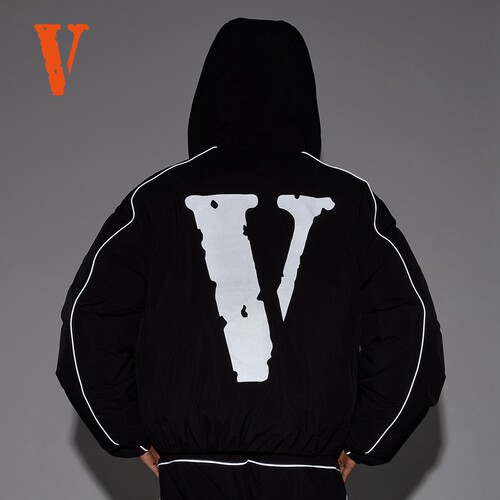 VLONE冬季3M反光系列大LOGO印花加厚宽松高领连帽立体剪裁羽绒服