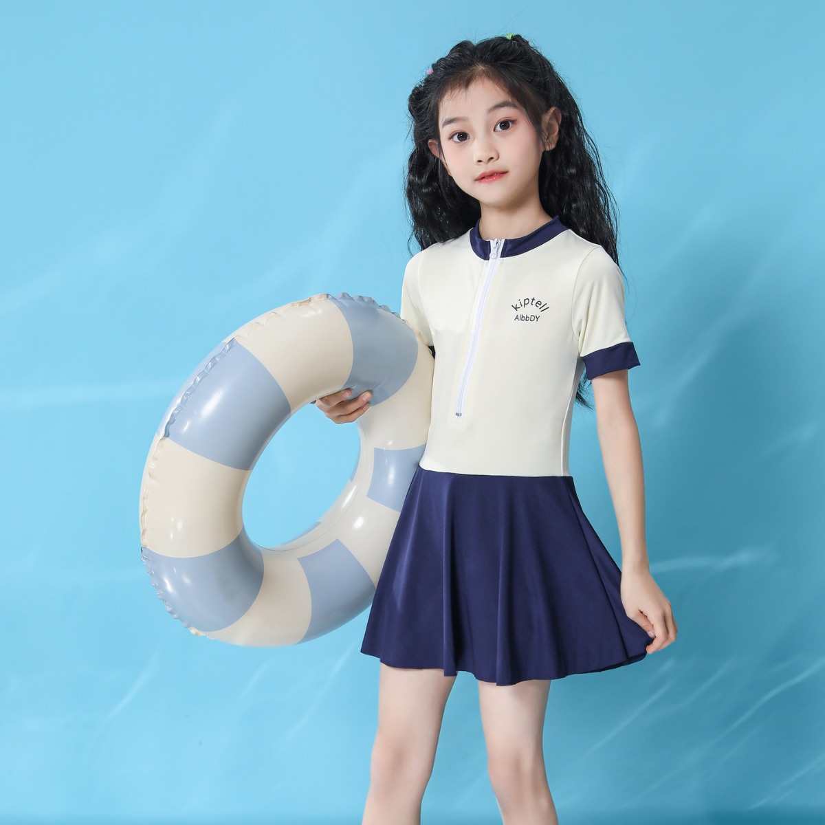 女童连体泳衣初中生学院风速干游泳衣女孩韩版温泉保守连体裙泳装