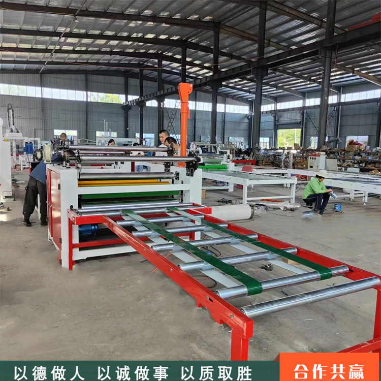 木饰面板PET高光板平贴机 龙门自动上下板 实木颗粒板pet覆膜机