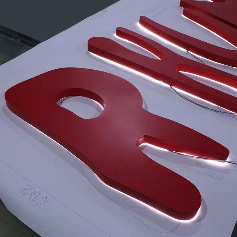 门头亚克力背发光字logo发光广告招牌门面亚克力喷漆背光字不锈钢