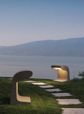 预定意大利进口正版 Nemo 户外落地灯 Borne Béton Grande