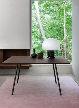 意大利进口正版 Agapecasa 大理石餐桌 More