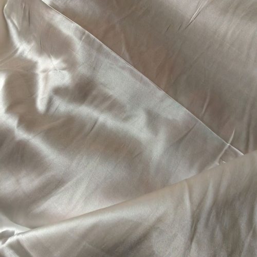 桑蚕丝真丝棉缎 白色混纺丝棉缎面料 17姆米 114幅宽水洗