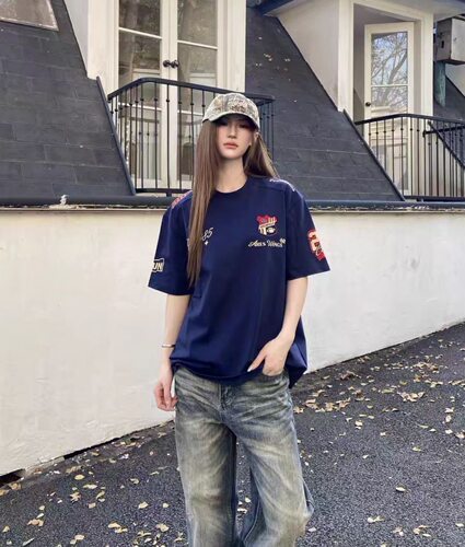 猪猪队长美式复古时尚百搭凉感勋章刺绣T恤男女百搭显高短袖ins