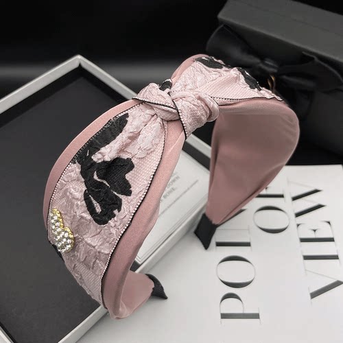 发卡发箍女2024网红新款小众发窟头饰高级感镶钻气质宽边压发头箍 - 封面