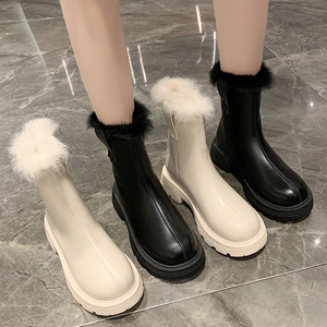 马丁靴女冬季加绒2024年新款棉鞋皮毛一体雪地靴中筒瘦瘦白色短靴