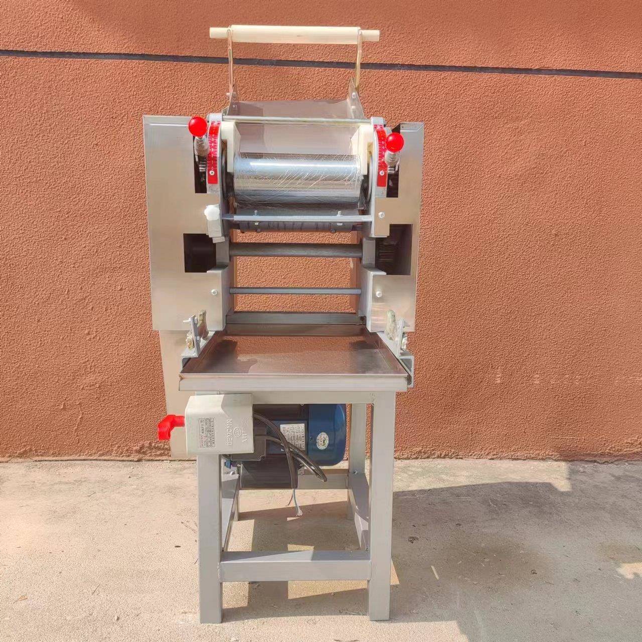 全自动擀面机 鲜湿面条机 带刻度调粗细揉面一体挂面机