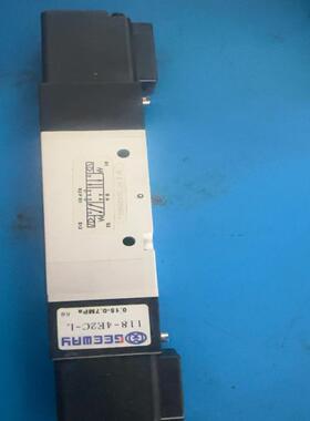 原装全新台湾GEEWAY奇伟电磁阀118-4E2C-L 24