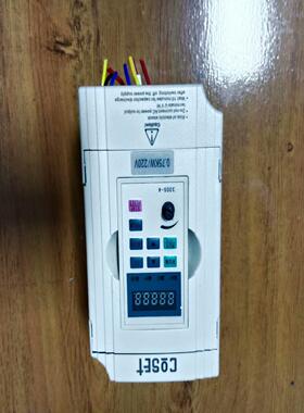 【工控自动化】CS-330SM变频器，功率0.75，议价