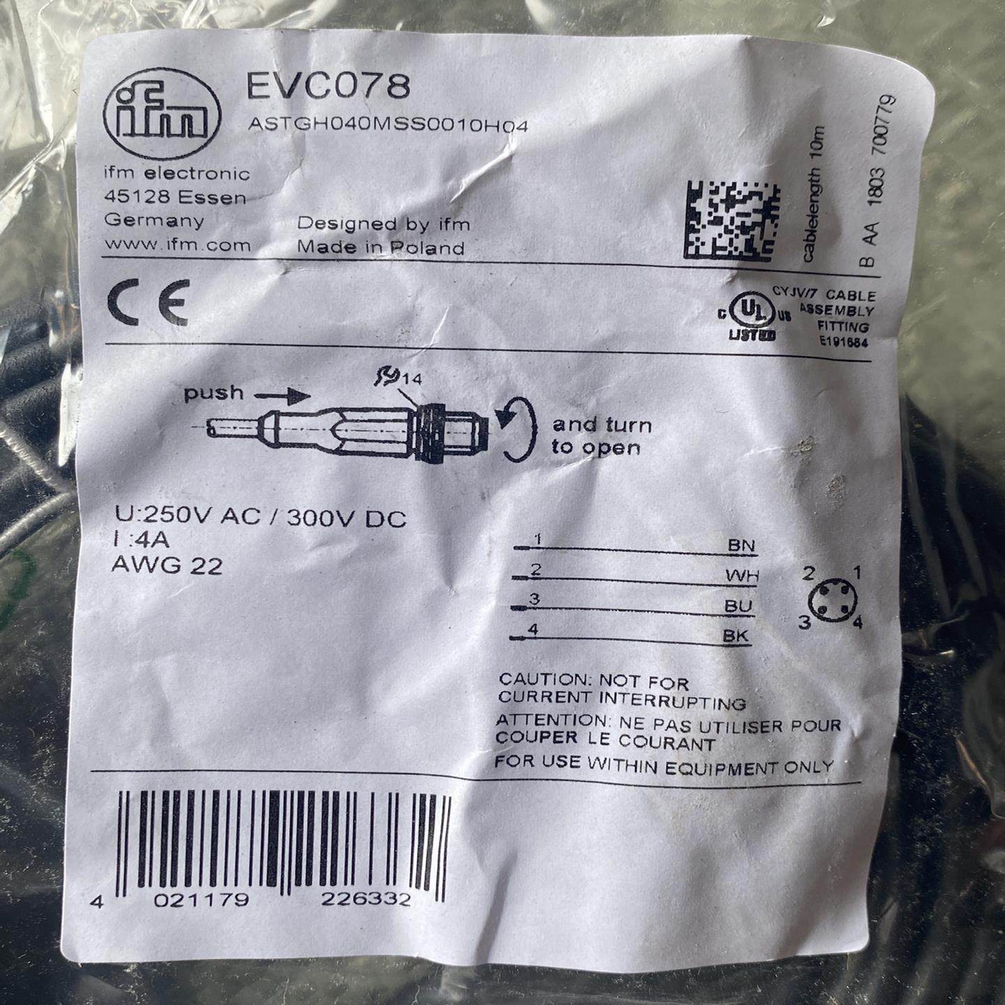 德国易福门IFM电缆接头，原装全新正品，型号EVC077 全