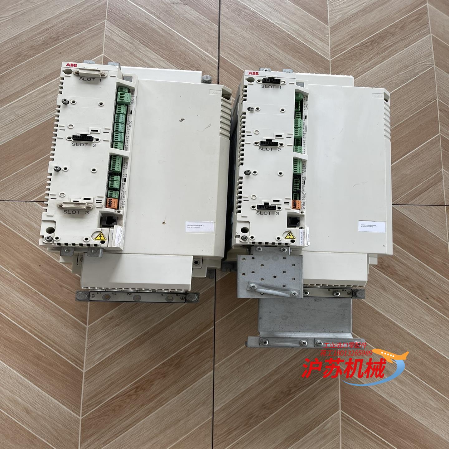 变频器 ACSM1-04AM-060A-4 30kw