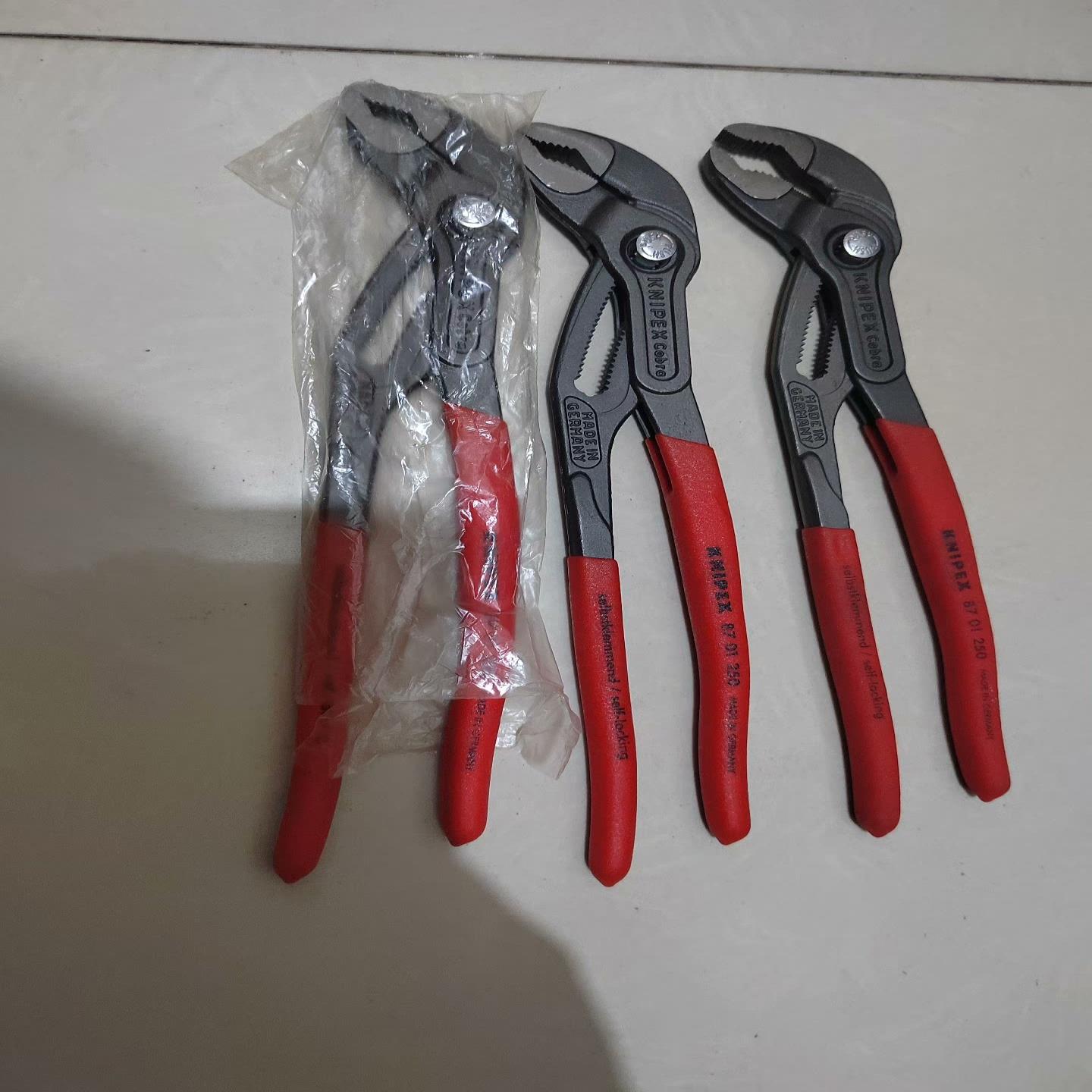 凯尼派克 KNIPEX 水泵钳87 01 250（10寸）。