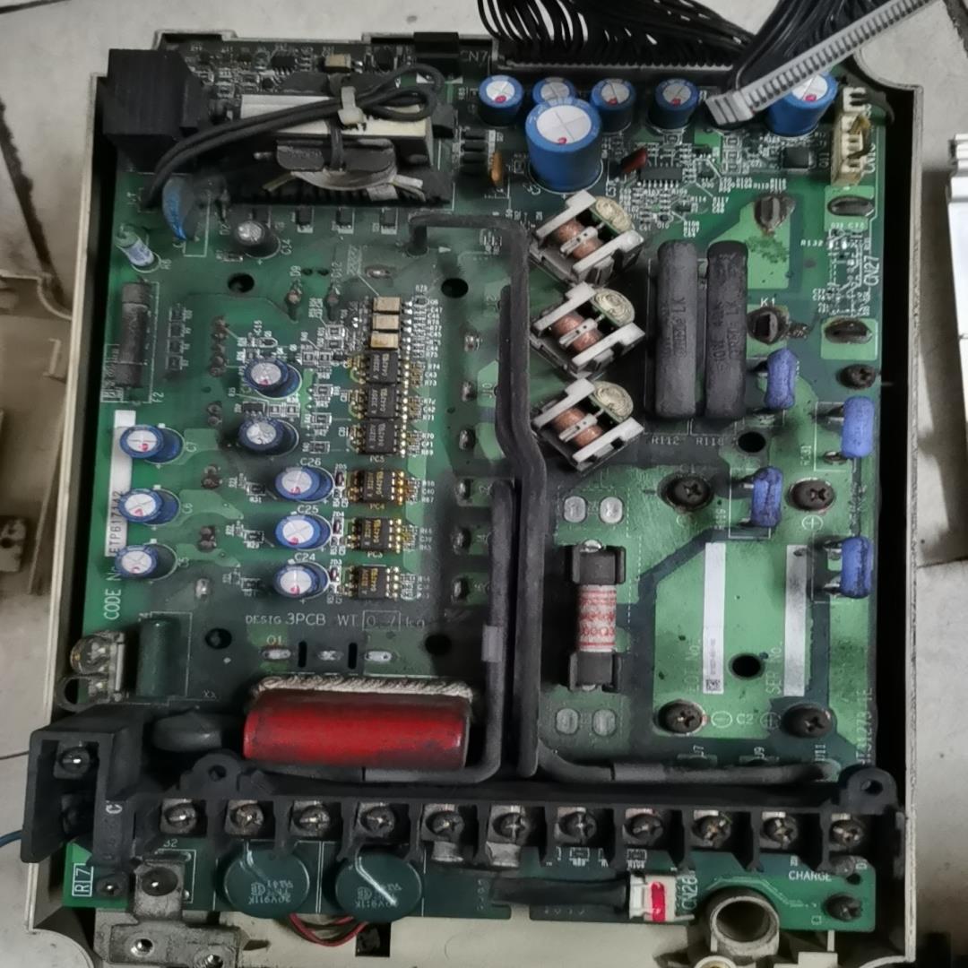 （设备配件）安川G7变频器驱动板试好7.5kw 3G3RV