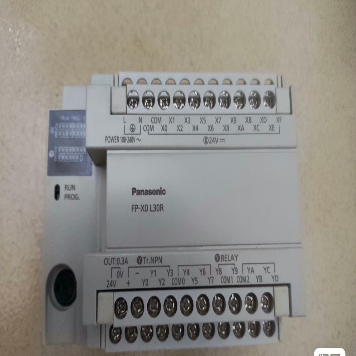 Panasonic/松下PLC，FP-XO L30R,实图拍