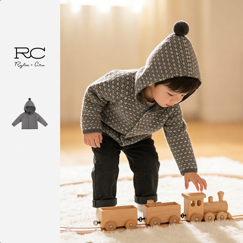 RyleeCru精灵帽针织开衫毛衣男童宝宝复古格子柔软圣诞新年新衣