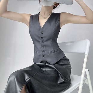 疯狂心动灰色修身无袖西装马甲外套女春夏短款露脐V领坎肩上衣
