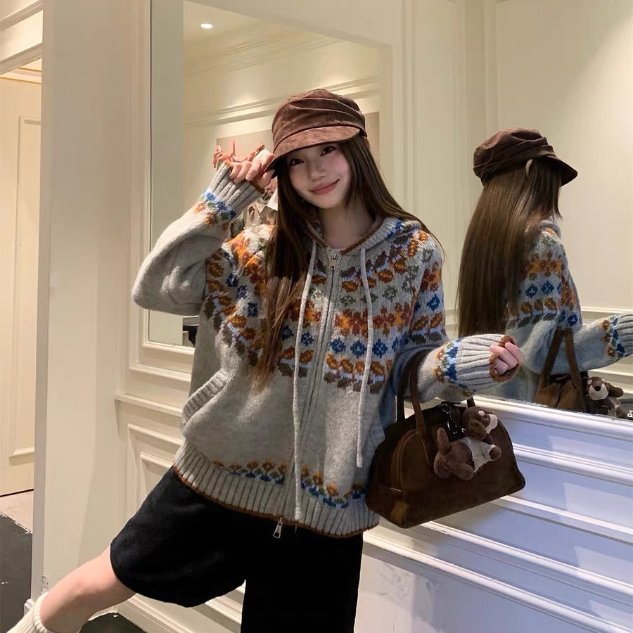 馨菲毛衣女秋冬2025新款北欧复古慵懒宽松加厚连帽针织毛衣66262,女装/女士精品,毛针织衫,淘宝优惠券,粉丝福利购,淘宝优惠卷