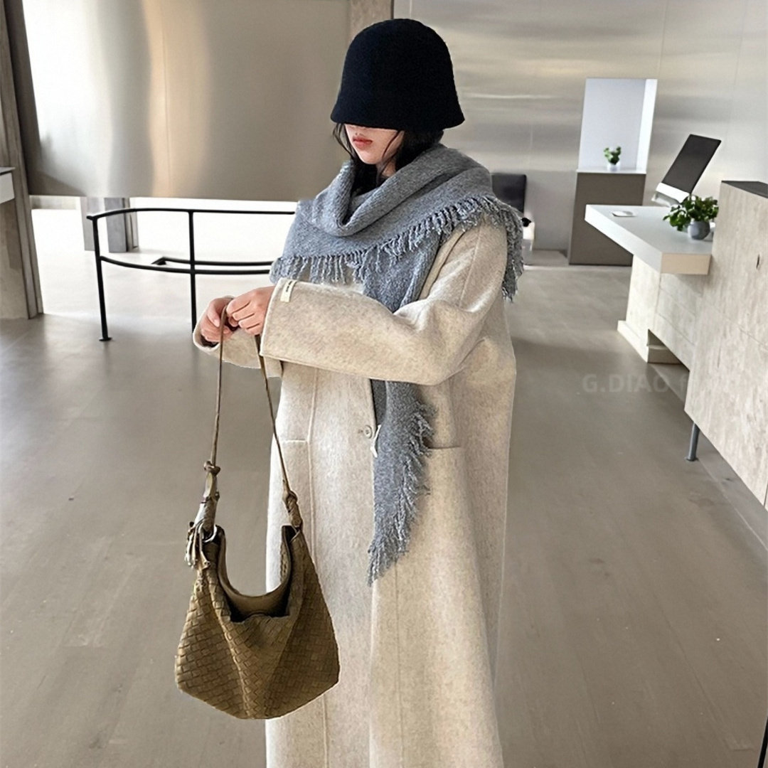 馨菲家新款羊毛外套(配三角针织围巾)（含100羊毛）31210085756G