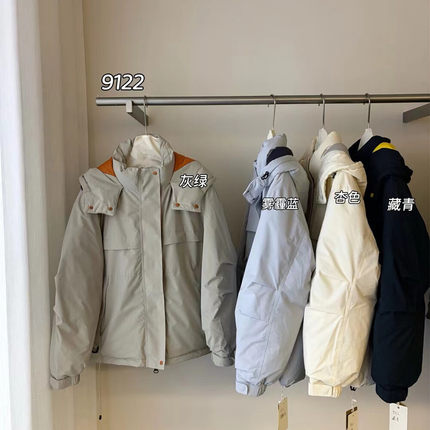 馨菲冬上新简约廓形宽松保暖羽绒服外套9122zc