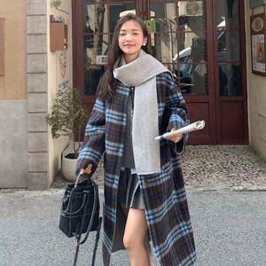 新款2024陆雨雨格子宽松围巾两面穿羊毛双面呢大衣女年冬毛呢外套