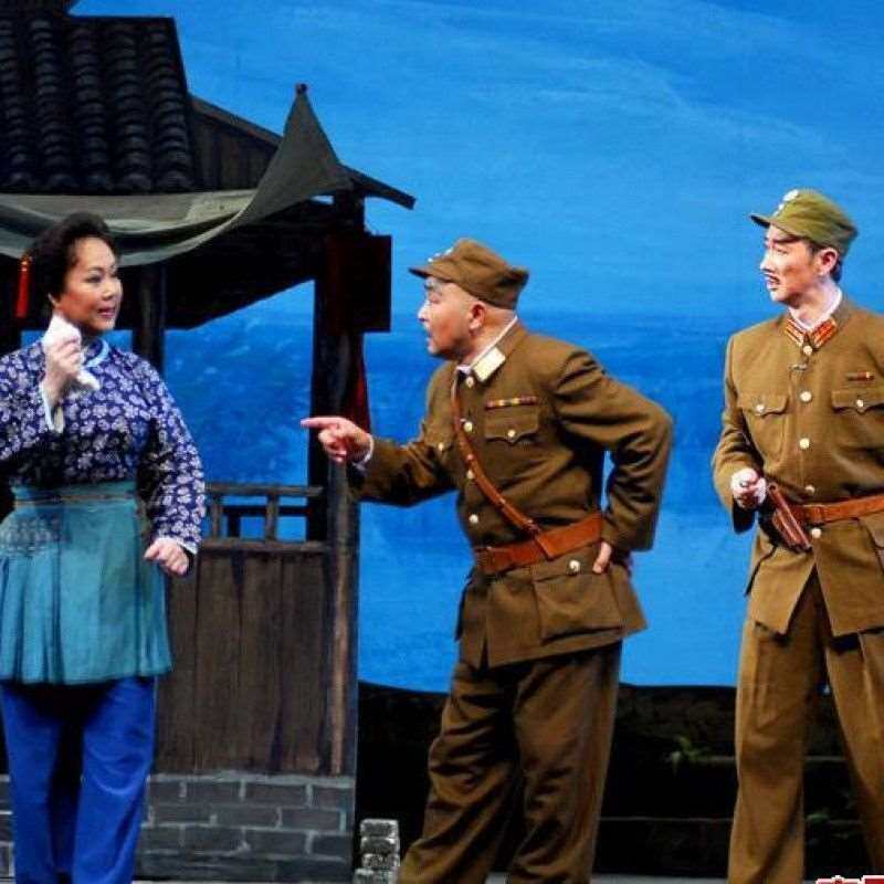 沙家浜智斗演出服胡传魁刁德一现代京剧沙家浜智斗演出服装胡传奎