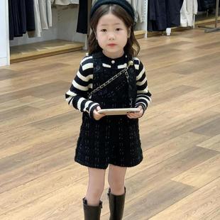 韩国童装2025秋冬新款黑色细闪粗花呢背带短裤女童条纹针织开衫潮