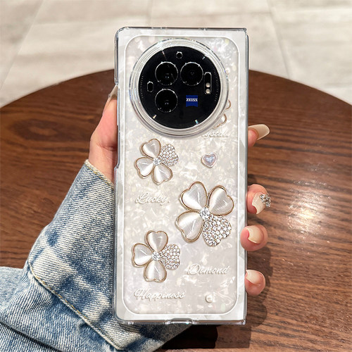 vivoxfold3pro白色四叶草手机壳