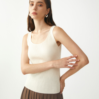 【思思粉丝专享】King Deer/鹿王25气质时尚羊绒吊带背心L805693