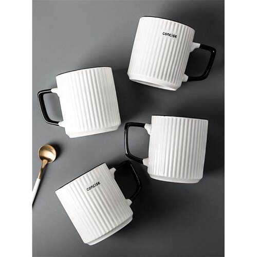Rectangular coffee breakfast bread tray, wooden cutlery