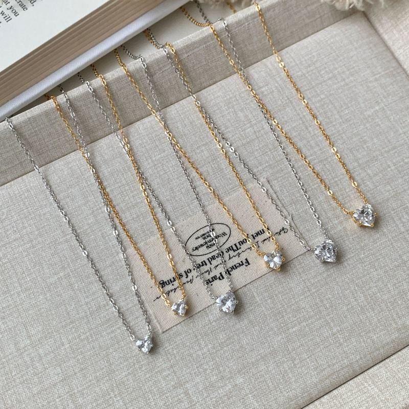 S925纯银爱心单钻项链女高级感轻奢简约小众设计锁骨链小红书爆款