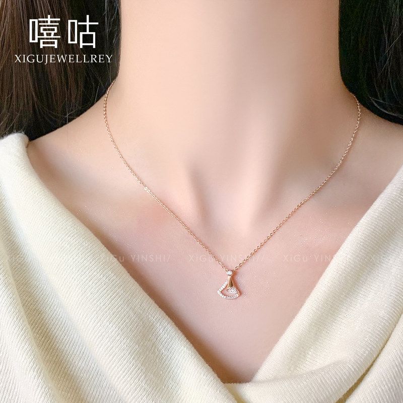 通体S925银小裙子项链女轻奢高级感锁骨链秋冬扇形吊坠