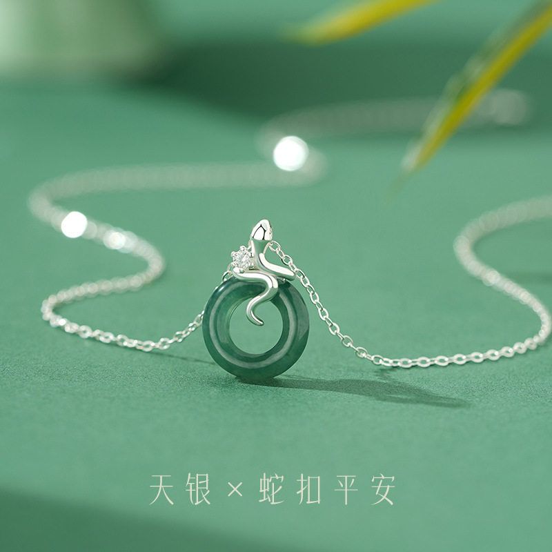 S925纯银灵蛇环绕项链巳蛇本命年蛇扣平安新中式毛衣链