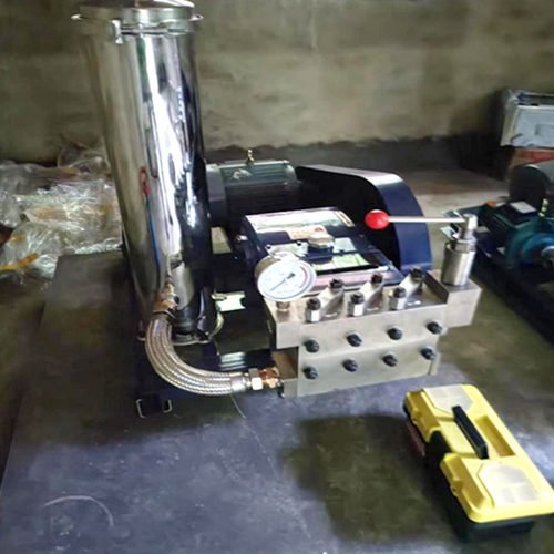 中国石油油田3P40三柱塞高压泵