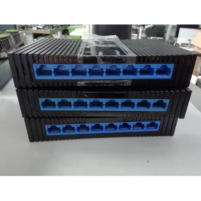 tp-link 8口千兆以太网交换机 原配适配器