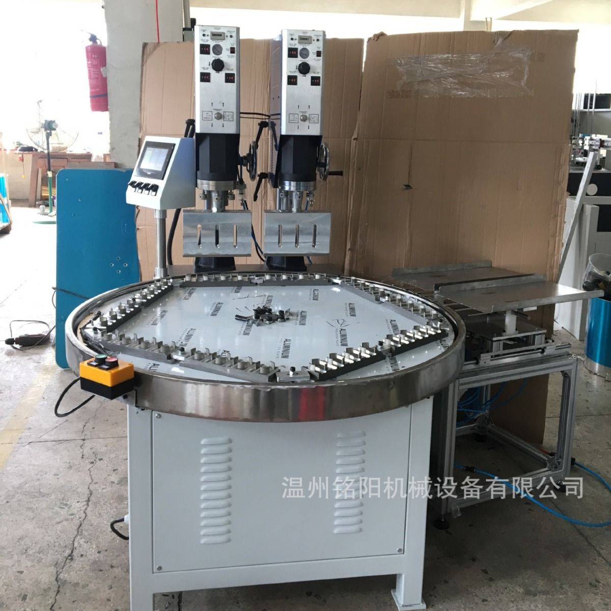 蟑螂药塑料焊接机PVC PET泡壳热合机焊接什么
