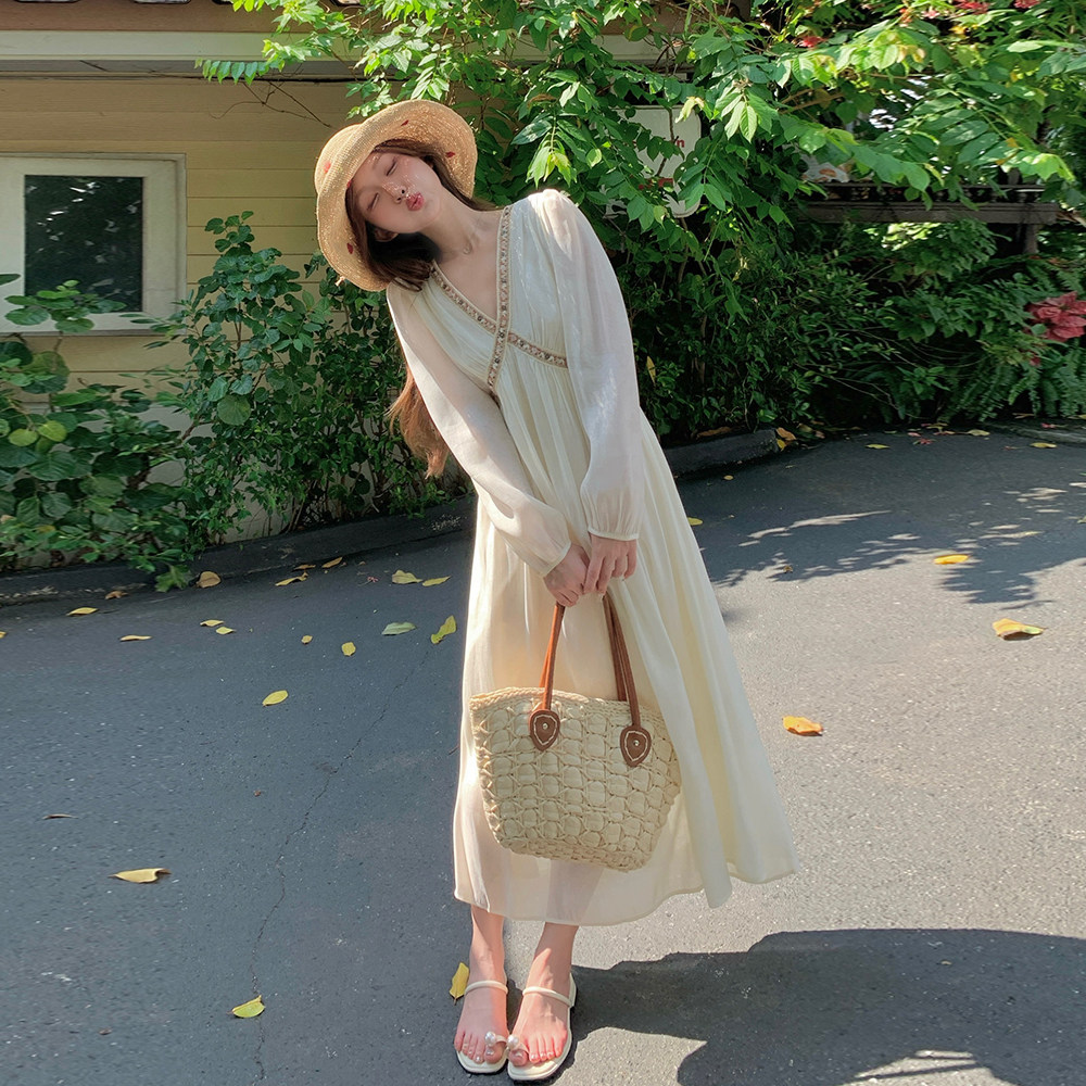 波西米亚风防晒长袖连衣裙女夏超仙法式浪漫V领掐腰显身材度假裙,女装连衣裙,浙宝210（原浙宝191）