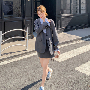 2025超火春装套装女小个子时尚韩系假两件西装外套半身短裙两件套图片