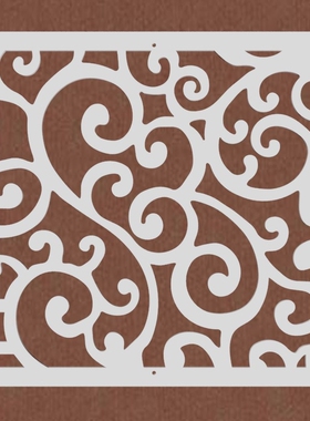 Stylish European-style wall hanging hanging off the living r