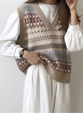Vintage Argyle V-neck Knitted Sweater Vest Women Loose Sleev