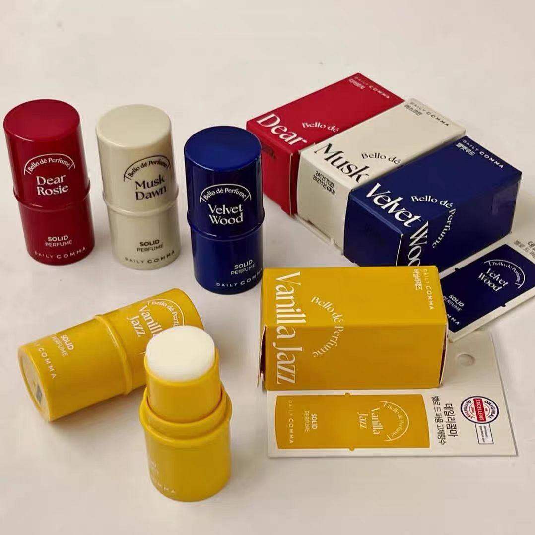 现货韩国大创香膏香水Daily comma雪松香草奶油白色蓝色固体香膏,彩妆/香水/美妆工具,香膏,淘宝优惠券,粉丝福利购,淘宝优惠卷