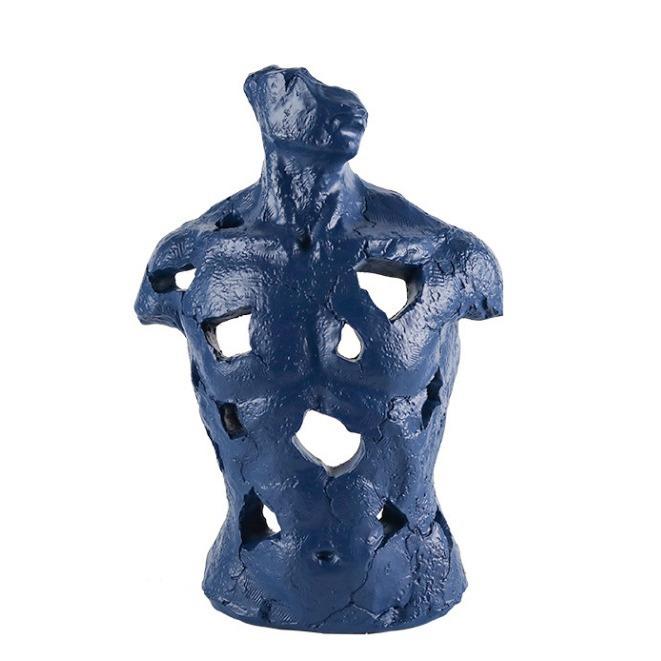 现代简约创意树脂镂空人物摆件样板间售楼处桌面软装饰品摆件