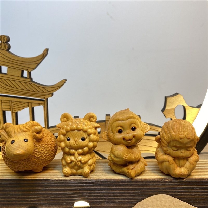 速发崖柏木雕十二生肖全套鼠牛虎兔龙蛇马羊猴鸡狗猪汽车摆件手把