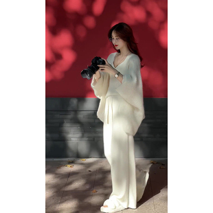 速发秋式休闲遮肉白色冬心毛衣开衫阔腿裤两件背套装慵懒风高级感