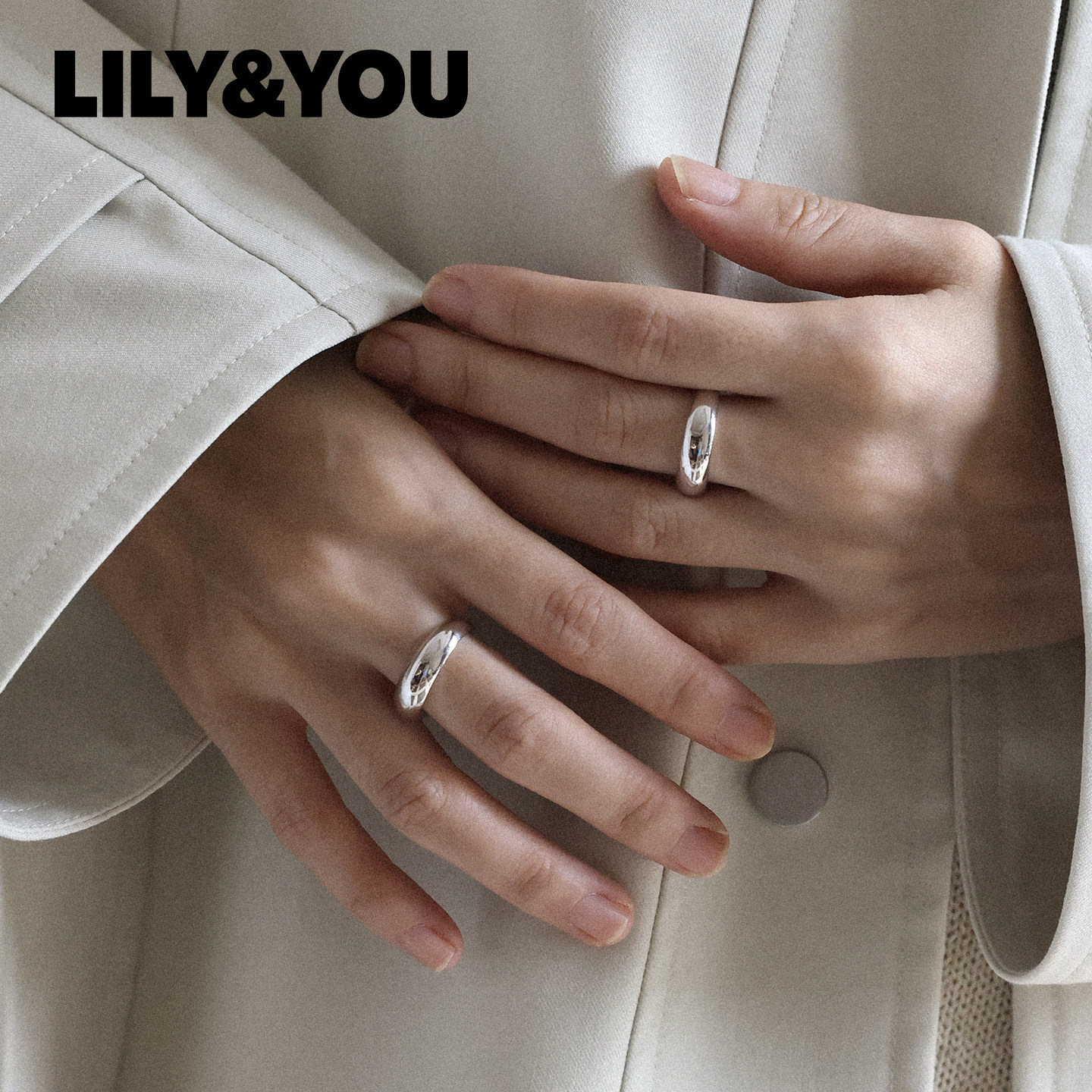 lilyyou925纯银镀金厚泥鳅背光面叠戴素戒日常通勤高级质感戒指女
