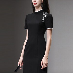 2026夏季新款气质新中式裙子修身显瘦黑色长裙竹叶绣花旗袍连衣裙