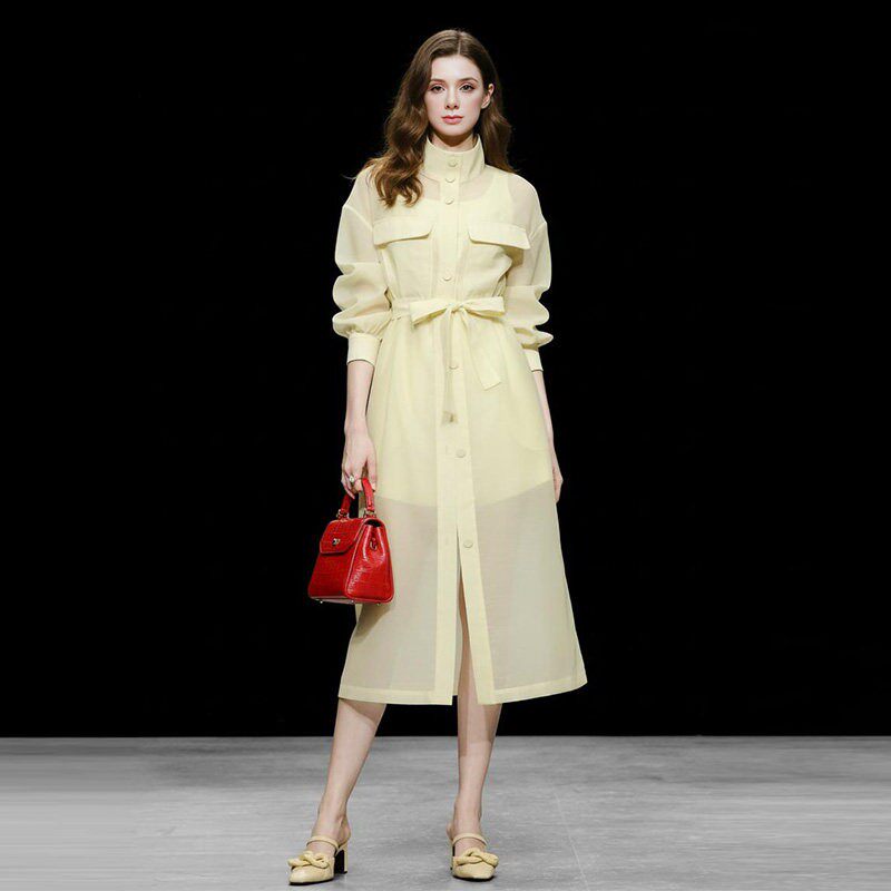 春季女装2026新款时尚气质优雅浅黄色中长款微透风衣外套女