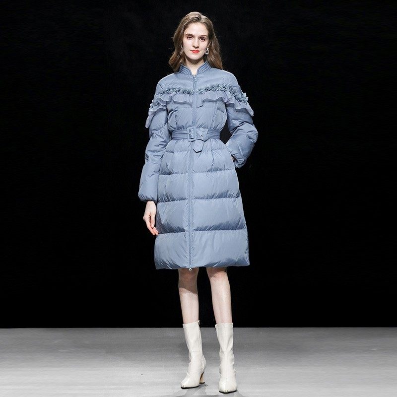 冬季2025新款女装雾蓝色立领中长款白鸭绒羽绒服加厚收腰过膝